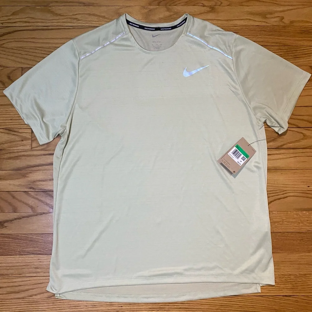 Nike Dri-FIT Miler Short Sleeve Running t-shirt light green Men’s sz XL NEW! - Picture 5 of 6